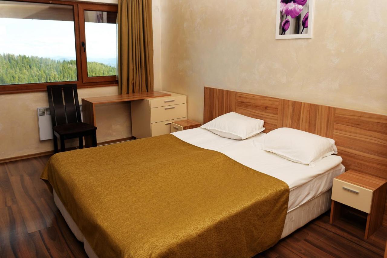 Forest Nook Aparthotel Pamporovo Exterior photo